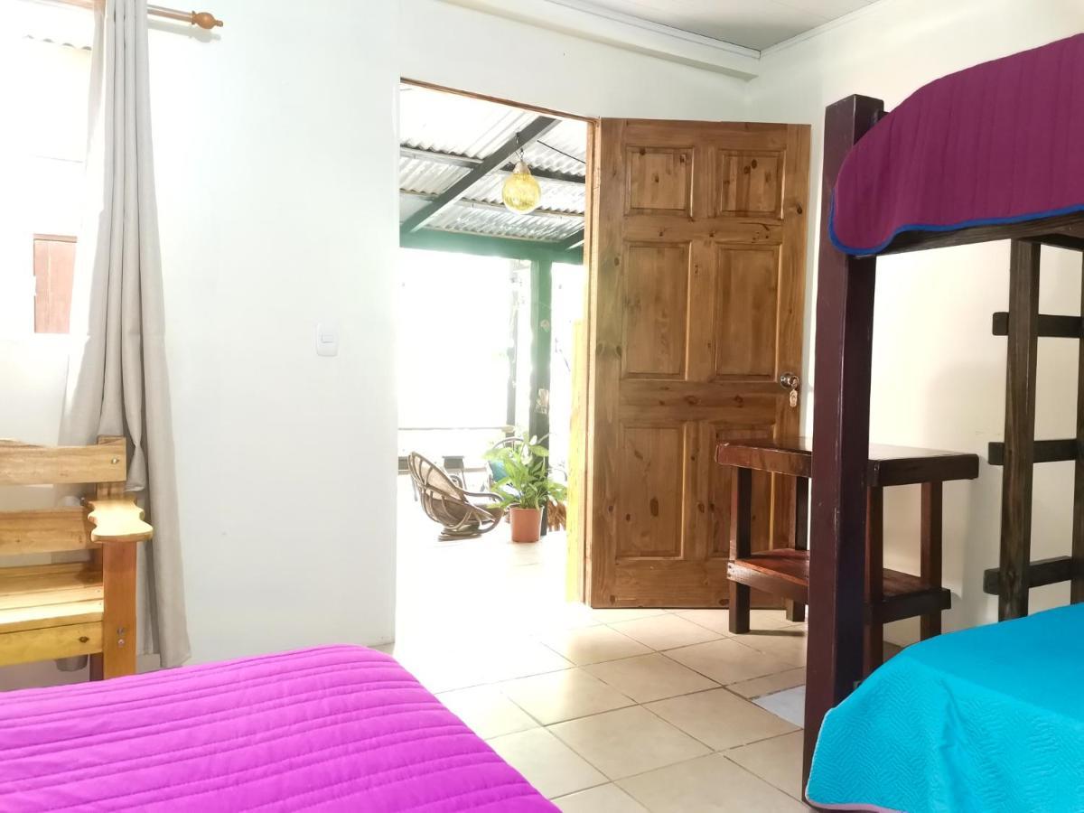 מלון Drakes Bay Casita Happy Feet And Tours Corcovado מראה חיצוני תמונה