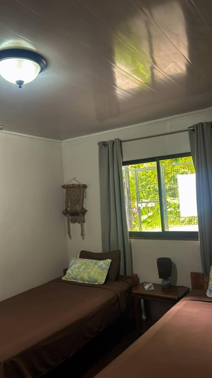 מלון Drakes Bay Casita Happy Feet And Tours Corcovado מראה חיצוני תמונה