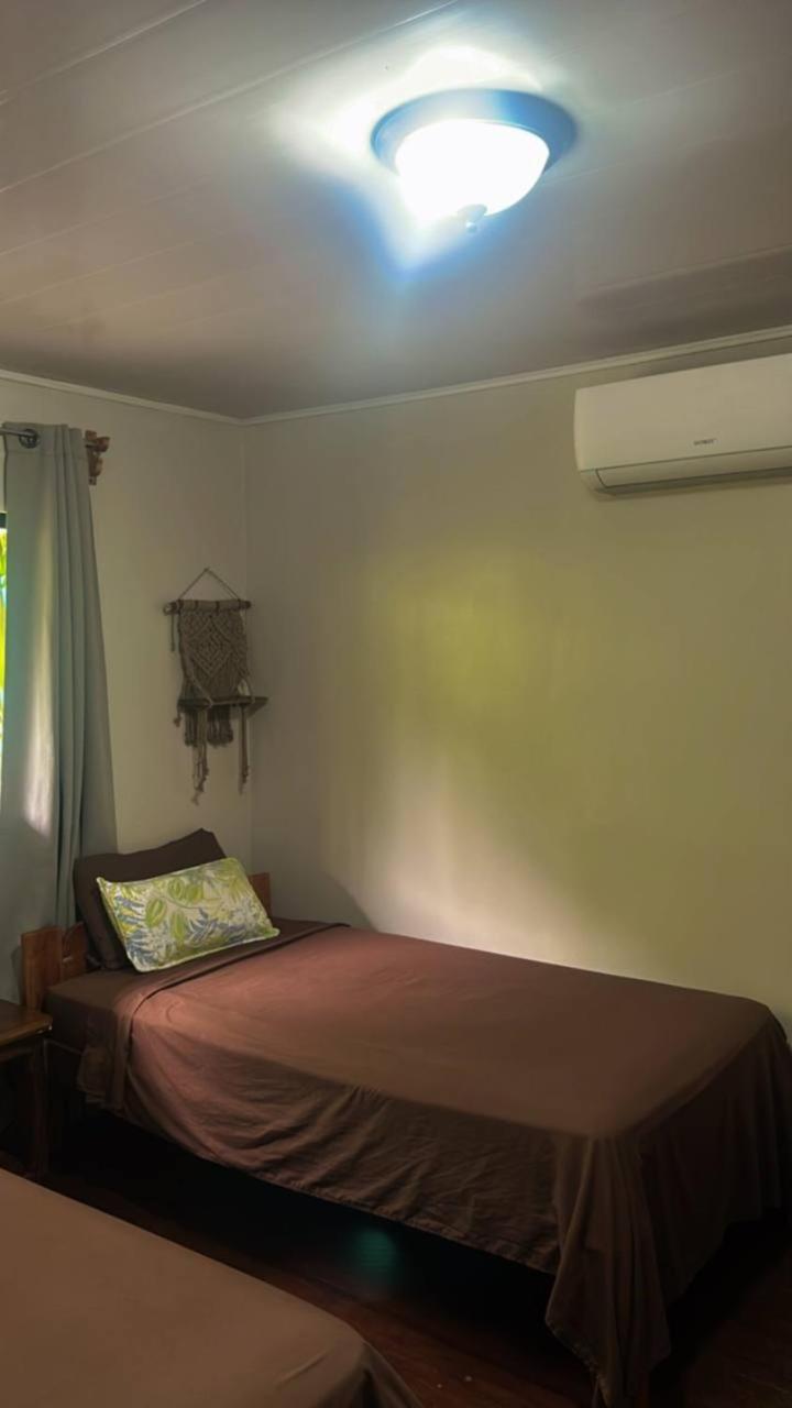 מלון Drakes Bay Casita Happy Feet And Tours Corcovado מראה חיצוני תמונה